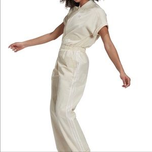 NWT Adidas Original Women’s no-dye Jumpsuit Size S